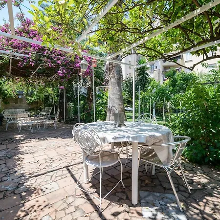 Couette-café Giardino Segreto