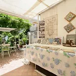 Giardino Segreto - Via Foria 216 Ammezzato