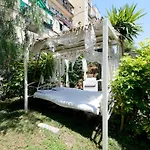 B&B Giardino Segreto - Via Foria 216 Ammezzato