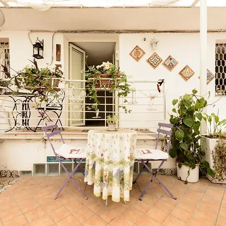 Giardino Segreto - Via Foria 216 Ammezzato 아파트 나폴리