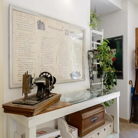 Giardino Segreto - Via Foria 216 Ammezzato 아파트