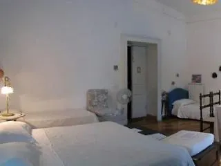 Giardino Segreto - Via Foria 216 Ammezzato * 나폴리