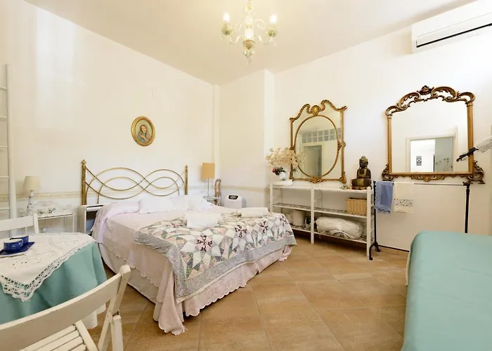 Bed & Breakfast Giardino Segreto - Via Foria 216 Ammezzato