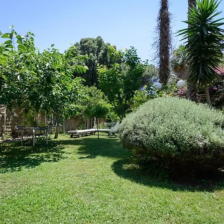 Giardino Segreto Couette-café 2*